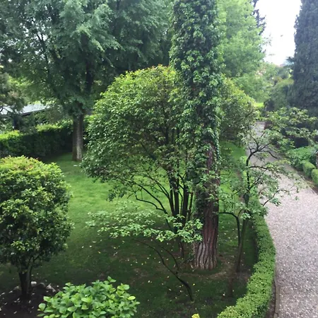 Riva Bed & Breakfast Bovezzo